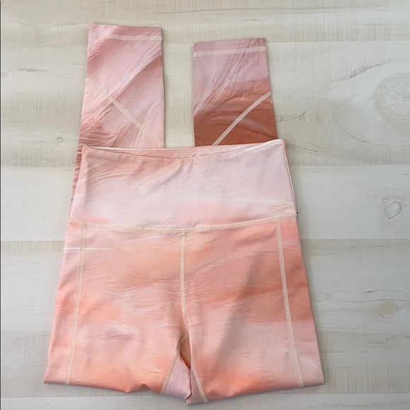 Nubyen Celestial Second Skin Leggings NWOT - Picture 14 of 14